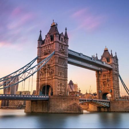 Nice Flat In Heart Of Londra Esterno foto
